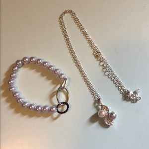 pearl bracelet and necklace set